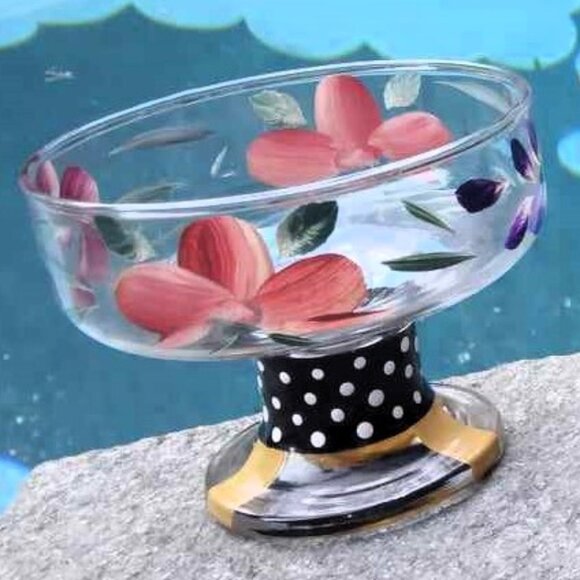 Whimsical Set of 4 Hand Painted Flowers Glass Dessert, Compote, Ice Cream Bowls - Picture 10 of 10